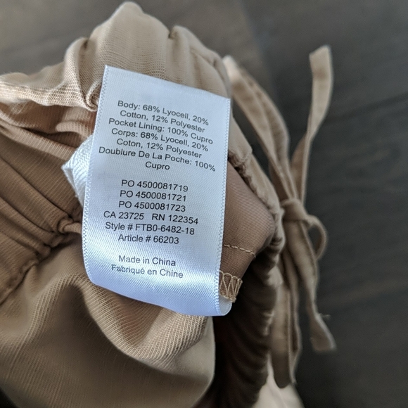 Aritzia Babaton Jimmy pant - Picture 4 of 4